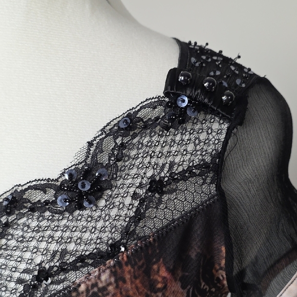 NESS Embellished Graphic Top – Gothic lion Print with Mesh & Sequins – Size S - Picture 9 of 13